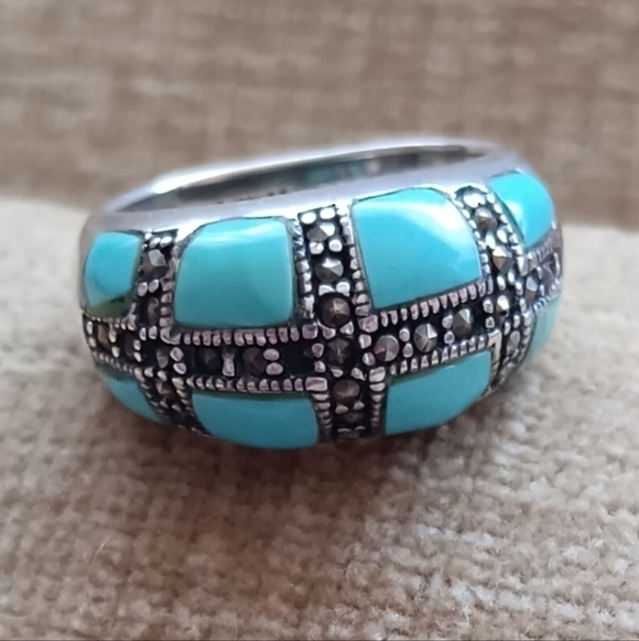 925 Thai Silver Marcasite Turquoise Ring - Picture 6 of 11